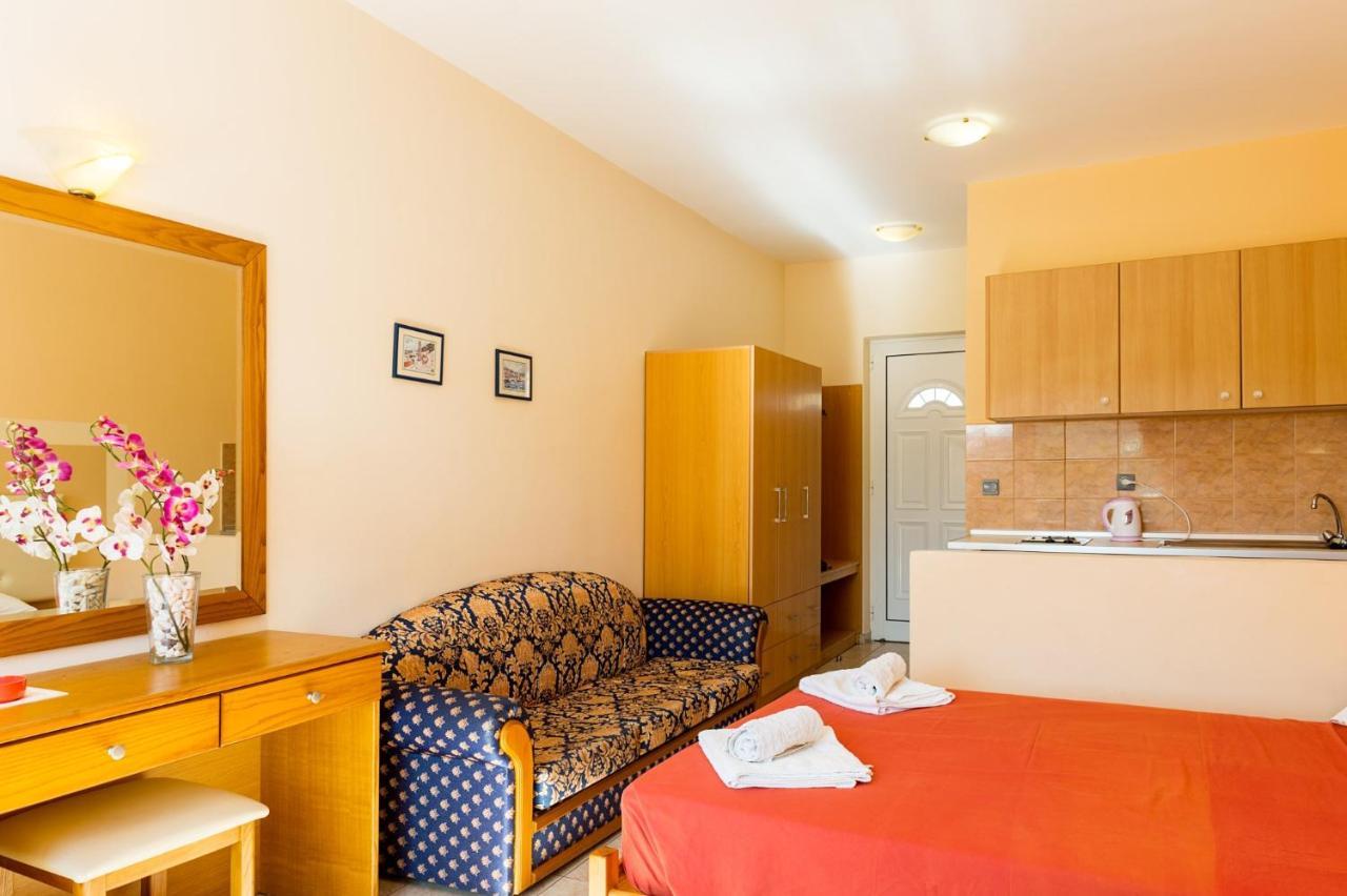 Summer Memories Aparthotel Pefki (Rhodes) Exterior foto